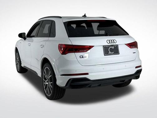 2025 Audi Q3 45 S line Premium
