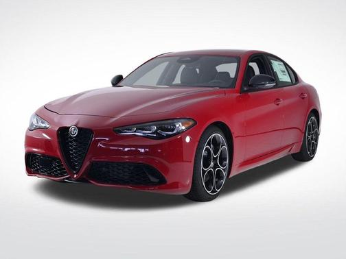 2025 Alfa Romeo Giulia Base