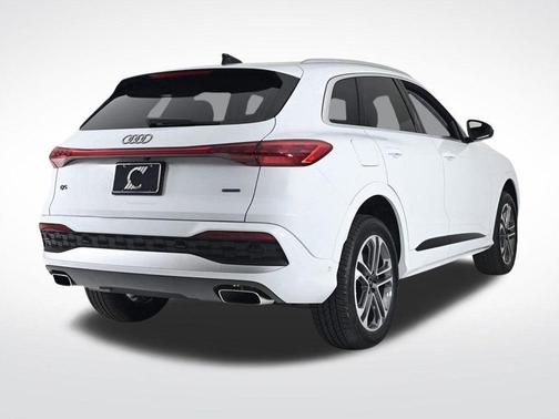 2025 Audi Q5 2.0T quattro Premium