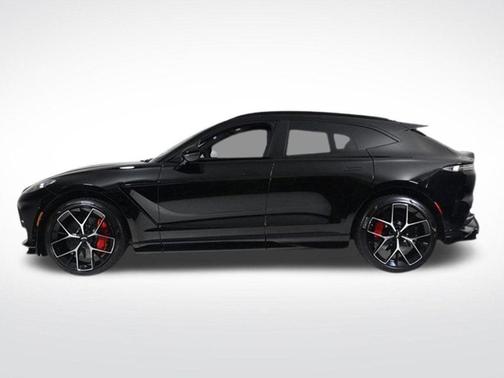 2025 Aston Martin DBX 707