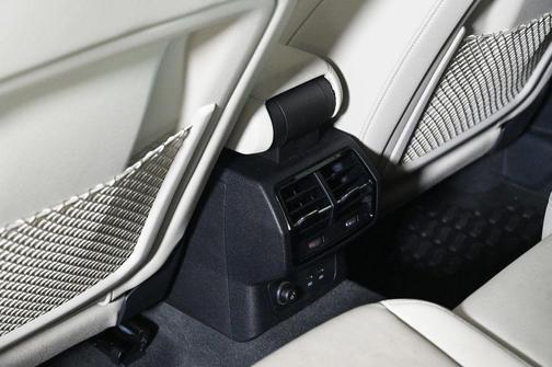2022 Audi Q3 45 S line Premium