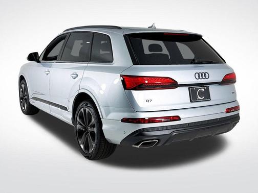 2025 Audi Q7 55 Premium Plus