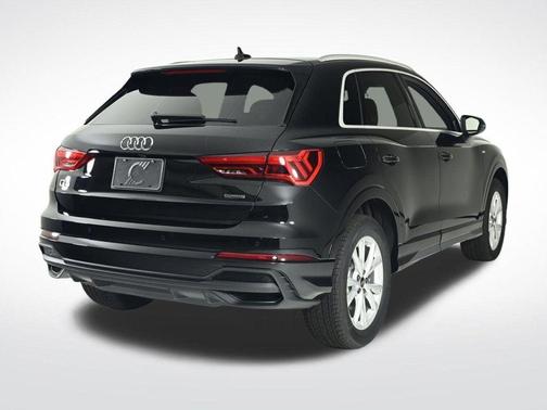 2025 Audi Q3 45 S line Premium