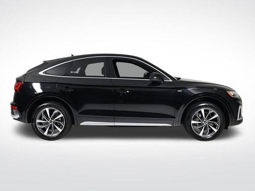 2022 Audi Q5 45 S line quattro Premium