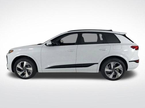2025 Audi Q6 e-tron Premium