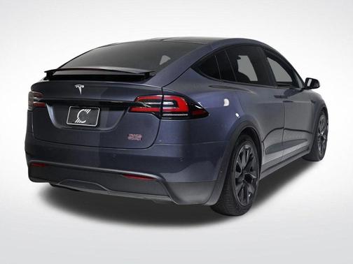 2022 Tesla Model X Plaid