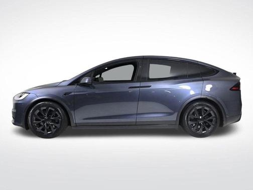 2022 Tesla Model X Plaid