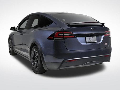 2022 Tesla Model X Plaid