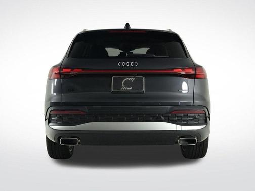 2025 Audi Q5 2.0T quattro Premium