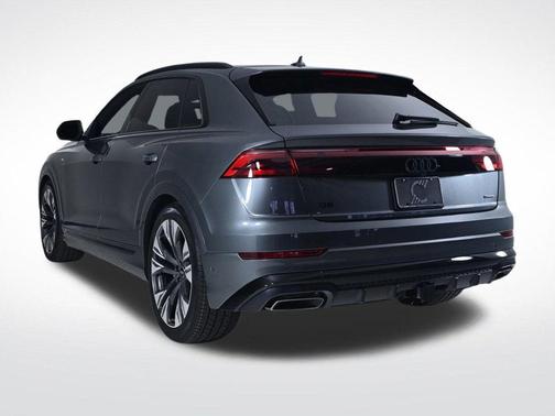 2026 Audi Q8 Premium Plus