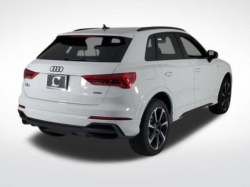 2025 Audi Q3 45 S line Premium