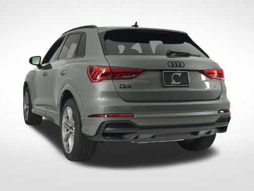 2025 Audi Q3 45 S line Premium