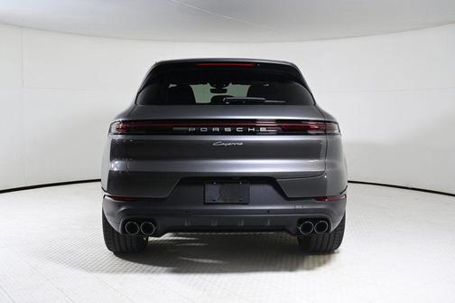 2026 Porsche Cayenne Base