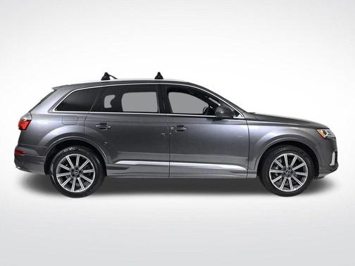 2025 Audi Q7 55 Premium