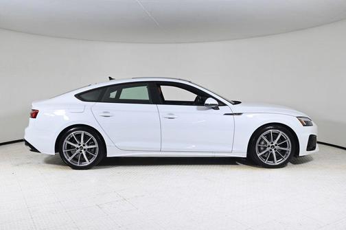 2025 Audi A5 Sportback S line Premium