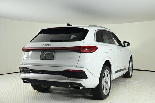 2025 Audi Q5 2.0T quattro Premium
