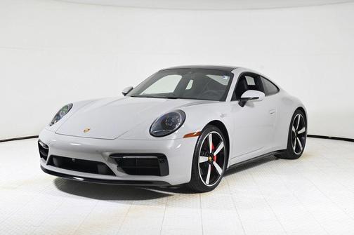 2023 Porsche 911 Carrera 4S