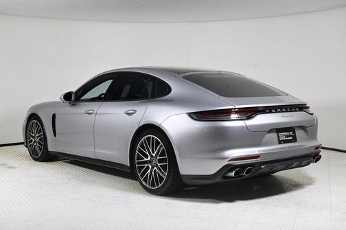 2021 Porsche Panamera 4