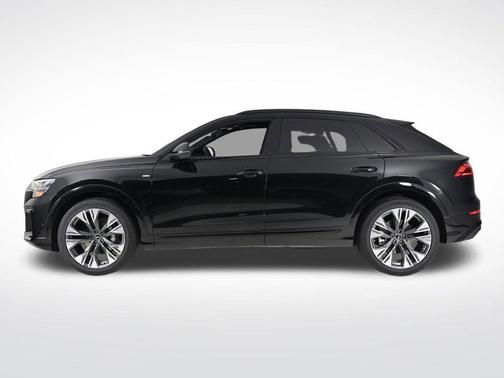 Mythos Black Metallic 2026 Audi Q8 Premium Plus