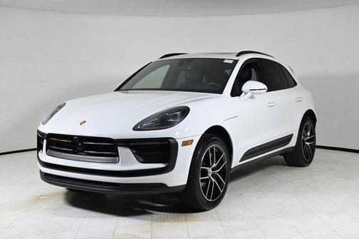 2024 Porsche Macan Base