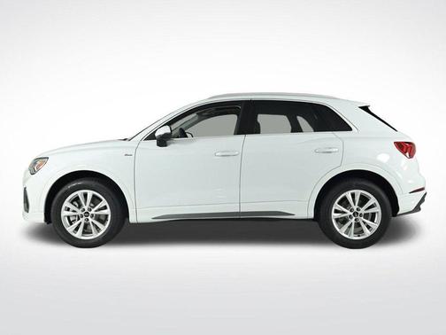 2025 Audi Q3 45 S line Premium