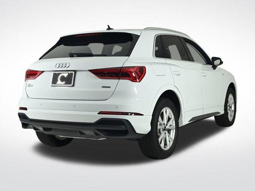 2025 Audi Q3 45 S line Premium
