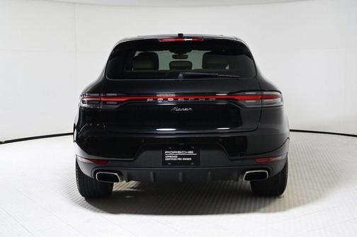 2020 Porsche Macan Base