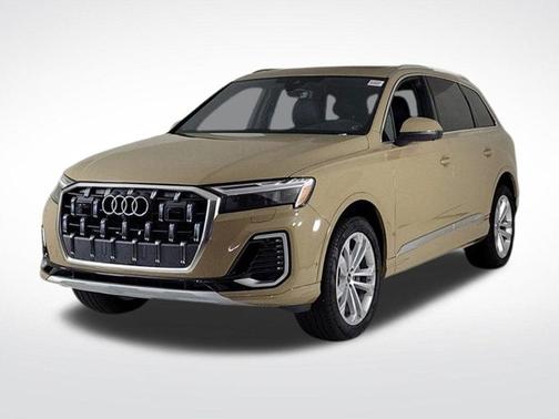 2025 Audi Q7 55 Premium Plus