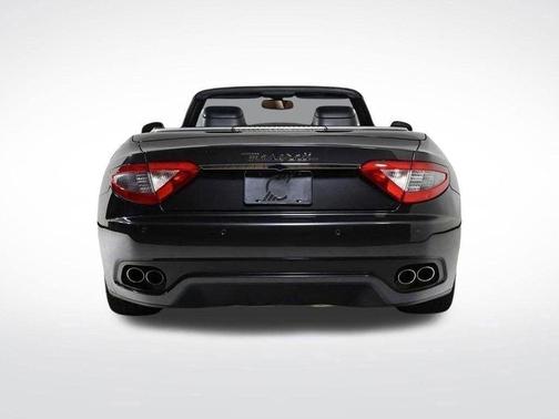 2016 Maserati GranTurismo Base