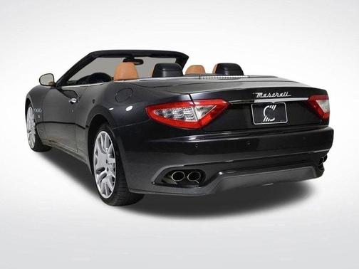 2016 Maserati GranTurismo Base