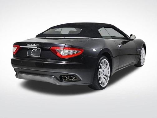 2016 Maserati GranTurismo Base