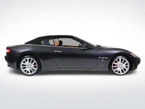 2016 Maserati GranTurismo Base