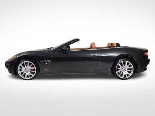 2016 Maserati GranTurismo Base