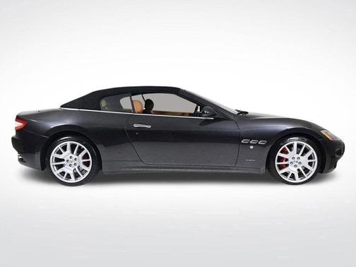 2016 Maserati GranTurismo Base