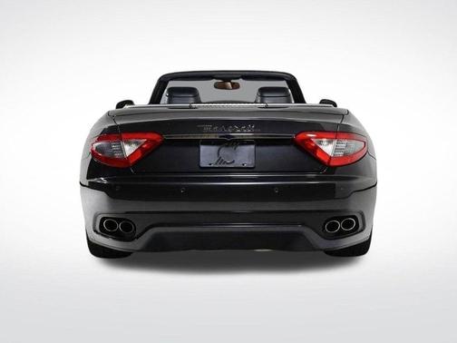 2016 Maserati GranTurismo Base