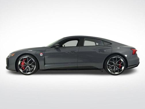 2025 Audi RS e-tron GT performance