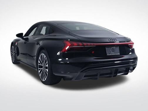 2026 Audi S e-tron GT Premium Plus