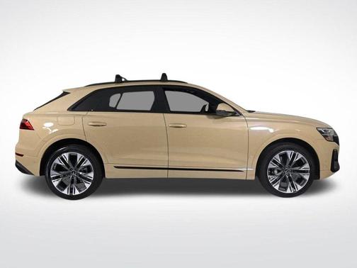 2024 Audi Q8 55 Premium Plus