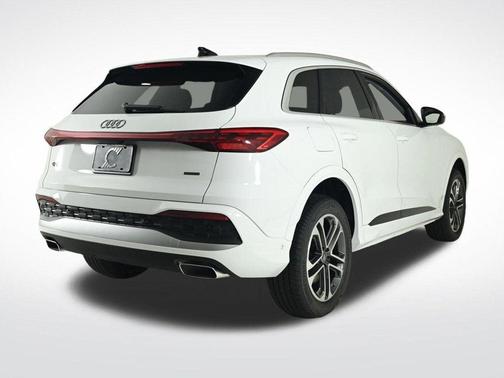 2025 Audi Q5 2.0T quattro Premium