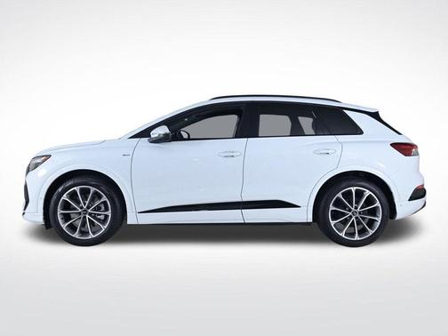 2026 Audi Q4 e-tron PLUS