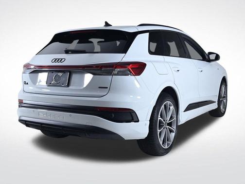 2026 Audi Q4 e-tron PLUS