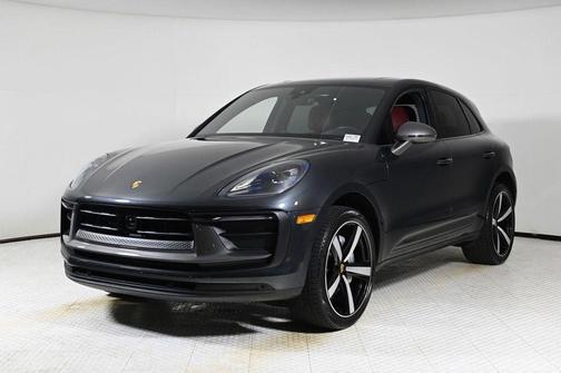 2023 Porsche Macan T