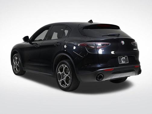 2025 Alfa Romeo Stelvio Sprint