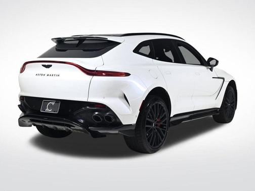 2023 Aston Martin DBX 707