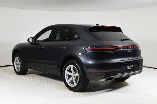 2021 Porsche Macan Base