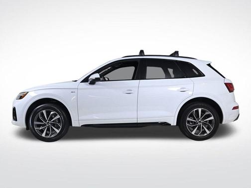 2024 Audi Q5 45 S line quattro Premium