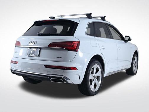 2025 Audi Q5 45 S line quattro Premium