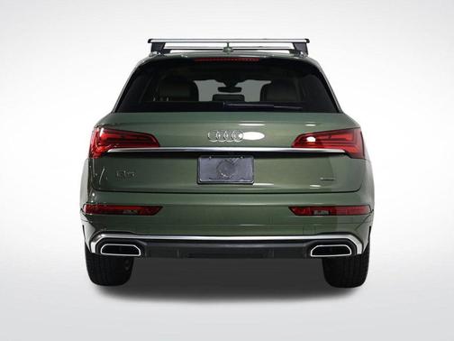 2024 Audi Q5 45 S line quattro Premium