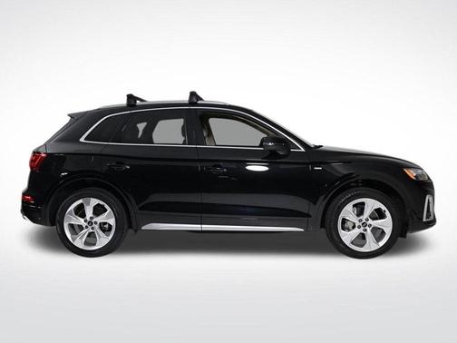 2024 Audi Q5 45 S line quattro Premium