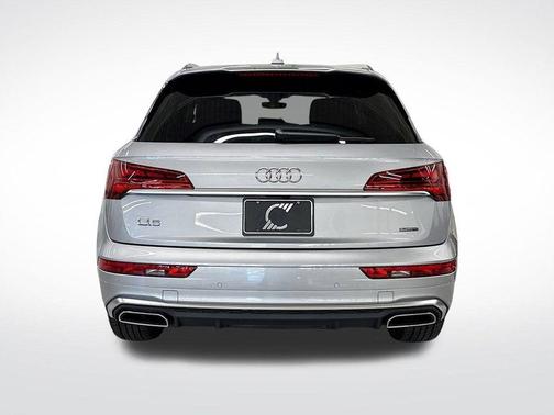 2025 Audi Q5 45 S line quattro Premium